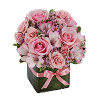 "Simply Divine" flower bouquet for sale from Ingallina's online florist and gift shop